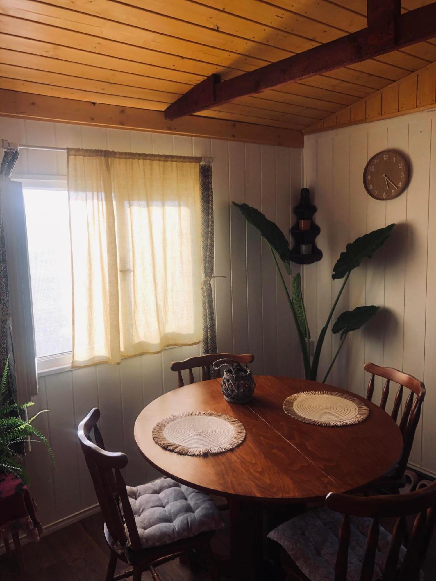 Villa Felhofeszek Vendeghaz Kismaros Esterno foto